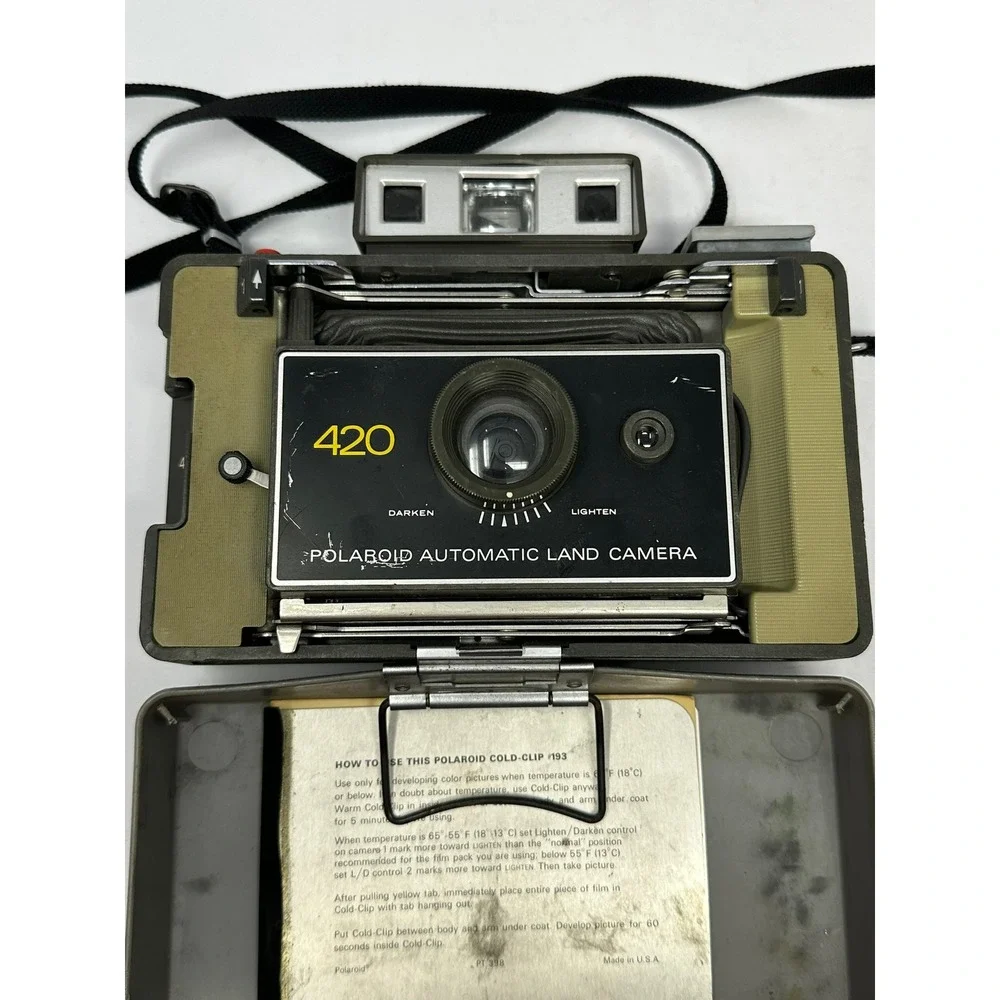 Polaroid 420 Automatic Land Camera Vintage Folding Bellows Instant Film Camera
